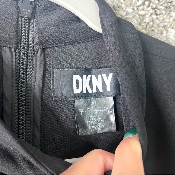 DKNY Jumpsuit Women’s 6 Black High Neckline Sleeveless Cropped Wide Leg - Picture 3 of 9